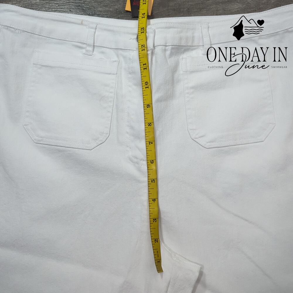 Ruby Rd. Petite Capri Jeans Size 16P - Picture 4 of 6